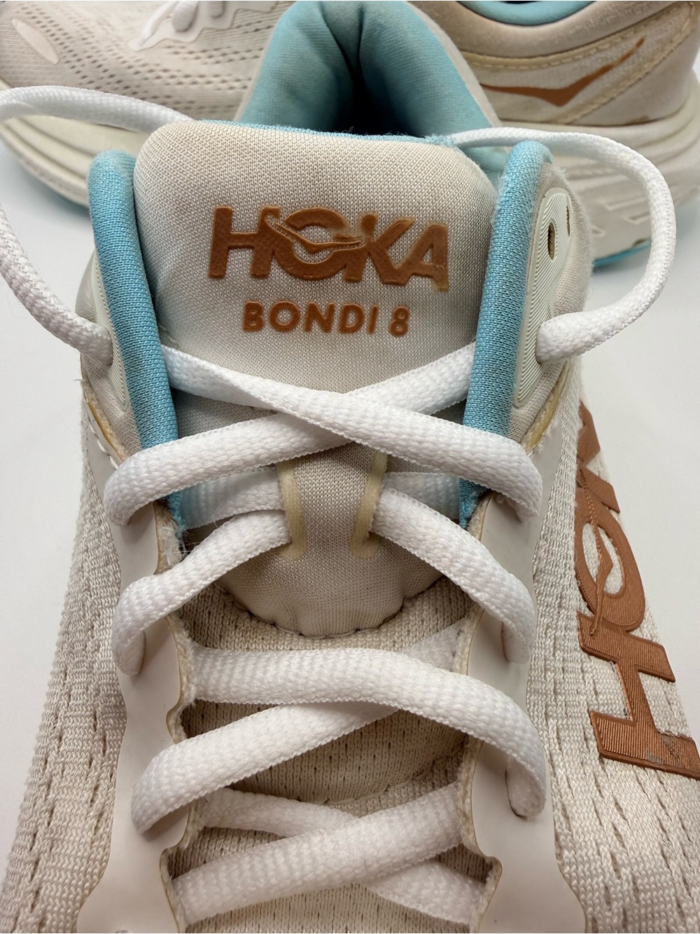 HOKA Bondi 8 Rose Gold White Womens‎ Running Walking Athletic Sneakers Size 8.5 - Picture 15 of 16